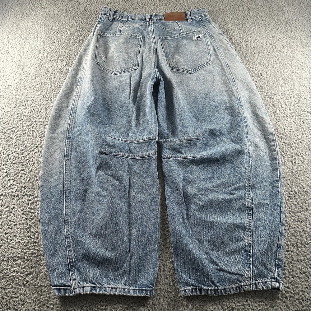 We The Free Jeans Barrel Leg Womens 28 High Rise Distressed Light Wash Denim - Picture 12 of 14